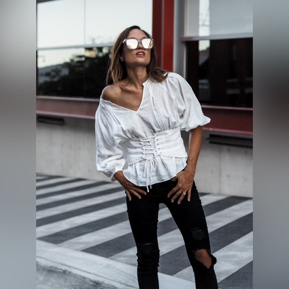 SOLD Brand New Anthropologie Corset Balloon Blouse Top By Akemi + Kin Size 10 - Picture 7 of 10